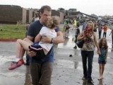 Cosas volaban por todos lados: sobreviviente del tornado