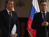 Venezuela negocia con “enemigos”