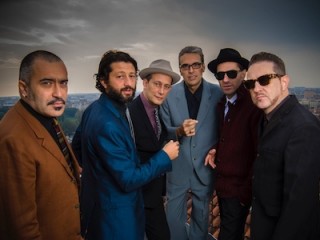 web-THE BLUE BEATERS