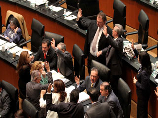 DIPUTADOS