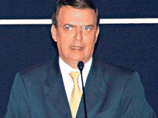 20130329-ebrard