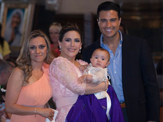 20130422AngelicaValeBautizoHija-