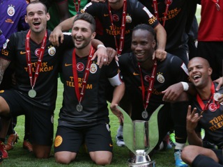 dep8 Emirates Cup-web