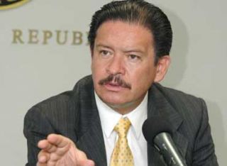 edomex-Carlos Navarrete Ruiz