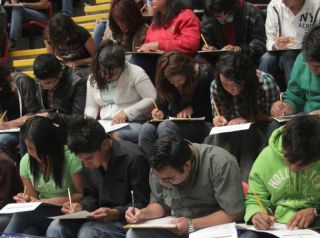 pol-estudiante