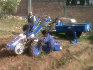 mekatech-tractor-comercom