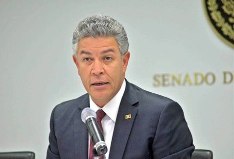 Senador-David-Penchyna-reforma-energetica MILIMA20131204 0436 8