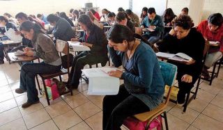 pol-docentes