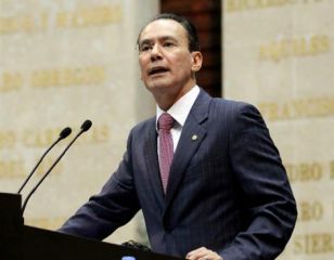 Hector Gutierrez De la Garza
