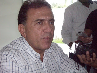 yunes