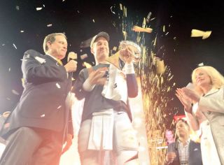 Caqa5eVVIAAaQb3