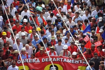 celebracion-del-dia-del-trabajo-en-santa-cruz-