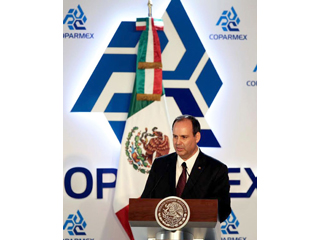 gustavo de hoyos