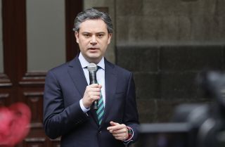 1 4A Nuño Mayer y SNTE anuncian