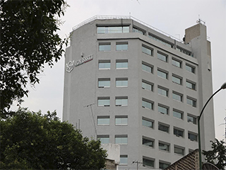 12 A