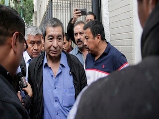 4A la moneda sigue en el aireweb