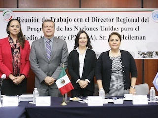 8B Legisladoresweb