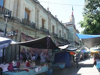 4A Zócalo oaxaqueño liberado.web