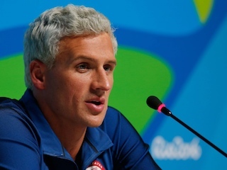 24b FOTO LOCHTEweb
