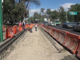 230117 FOTO SOBSE-INICIA CONSTRUCCIÓN DE CARRIL EXCLUSIVO PARA LÍNEA 7 DE METROBÚS SOBRE AVENIDA PASEO DE LA REFORMA 2