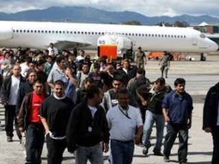 Npol-deportados-w