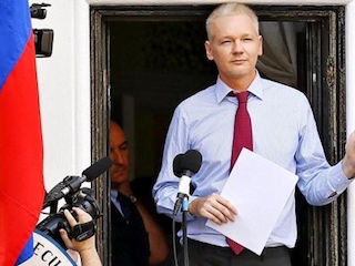 INTNOT-Assange-ECUADOR-WB