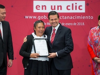 asi-acta-nacimiento-internet-WB