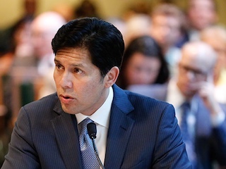 polint-Kevin de León-WB