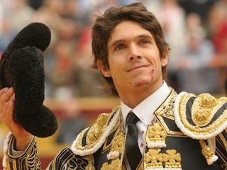 vd-Castella-toros-WB