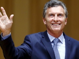 polint-macri-WB