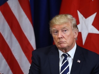 POLINT-donald-trump-WB