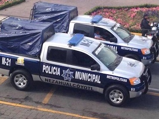 3estados-policia neza-WB