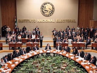 breves-ine-WB