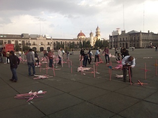 edomex-lucra-WB