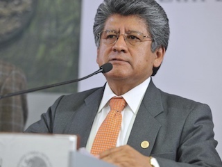 2-Breves-Francisco-Martínez-Neri-WB