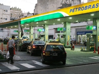 web-32 PETROBRAS en Brasil