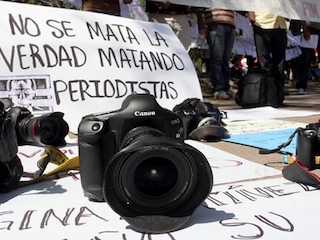 web-21-polnal-periodistas