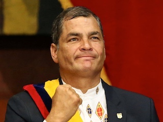 web-31-rafael-correa