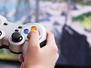 web-65 videojueg0918