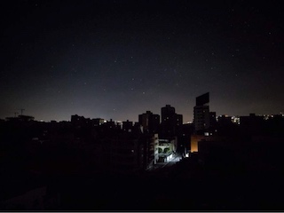 web-33-Caracas-sin-luz