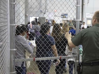 web-chidren-immigration