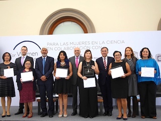 web-66-becas LOreal