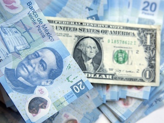 web-32-peso-dolar