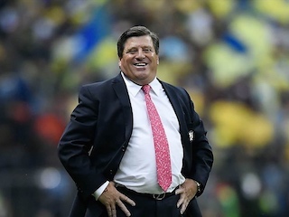 web-52-Miguel Herrera