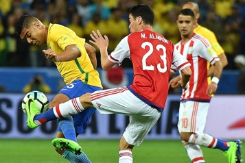 web-51-brasil-vs-paraguay