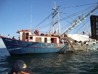 Barco camaronero